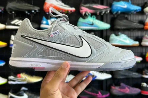Chuteira Nike SB Gato Futsal + Brinde (Pronta Entrega)