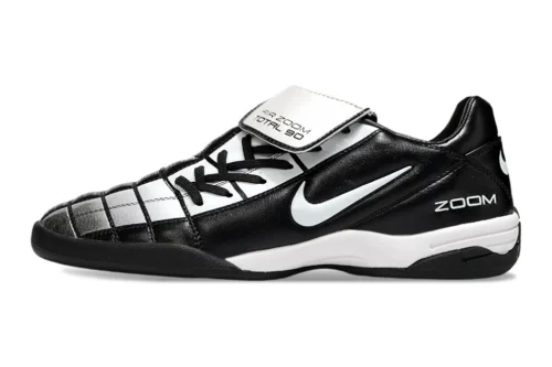 Nike Total 90 Society