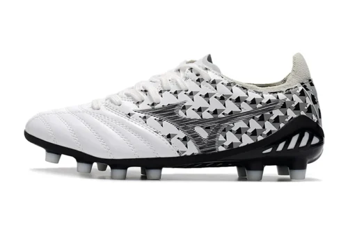 Mizuno Morelia Neo 2