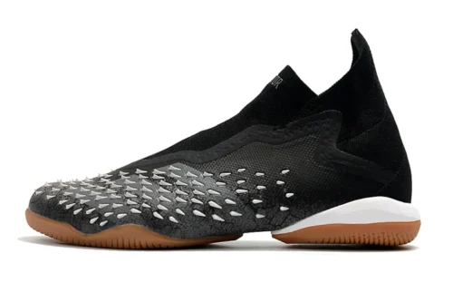 Zapatillas Adidas Predator Freak MD+ IC